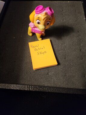 PAW PATROL SKYE FIGURE